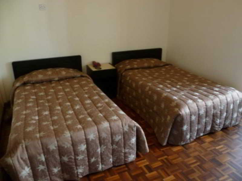 ברינצ'אנג Country Lodge Resort מראה חיצוני תמונה