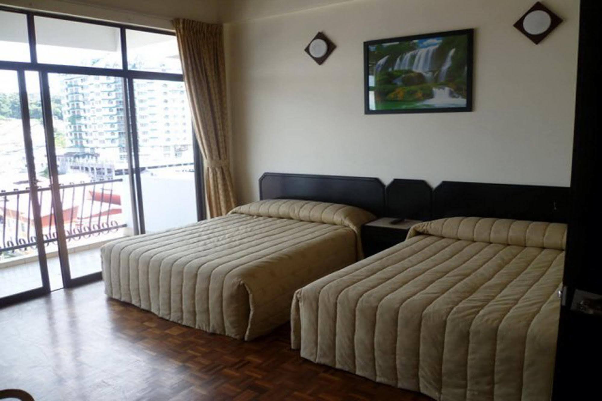 ברינצ'אנג Country Lodge Resort מראה חיצוני תמונה