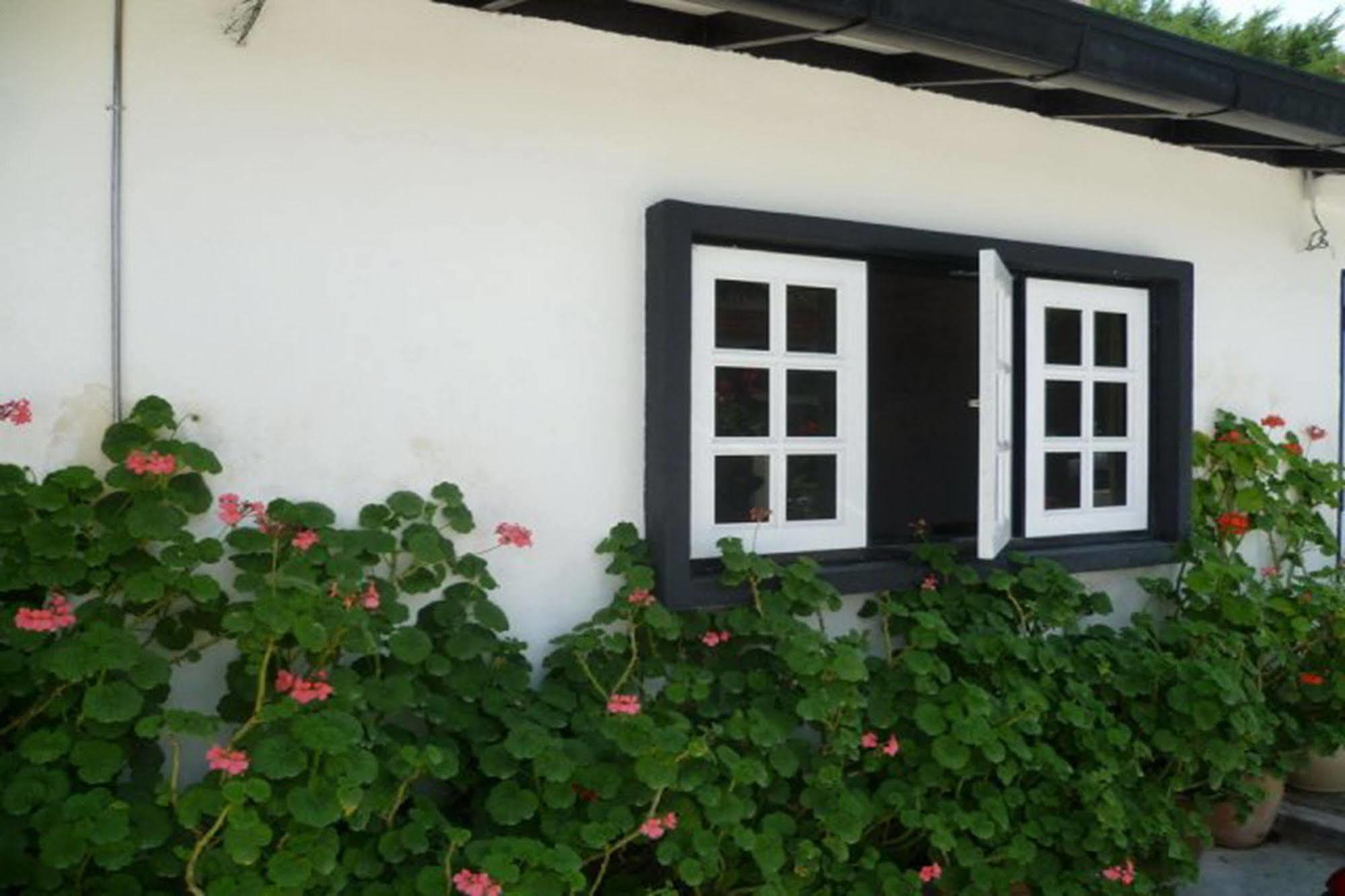 ברינצ'אנג Country Lodge Resort מראה חיצוני תמונה