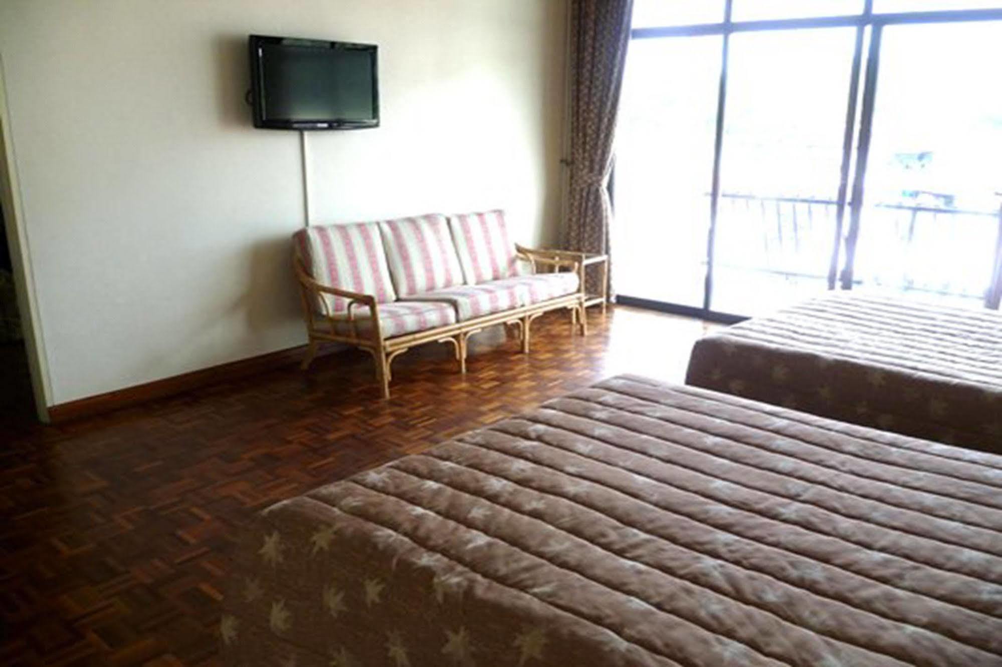 ברינצ'אנג Country Lodge Resort מראה חיצוני תמונה